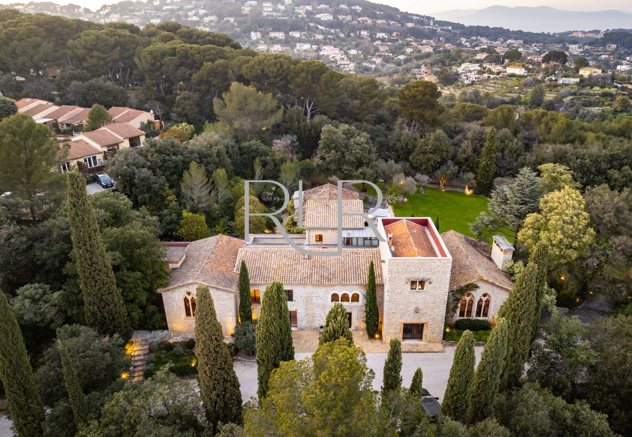 Villa in Cannes - Villa Paradis