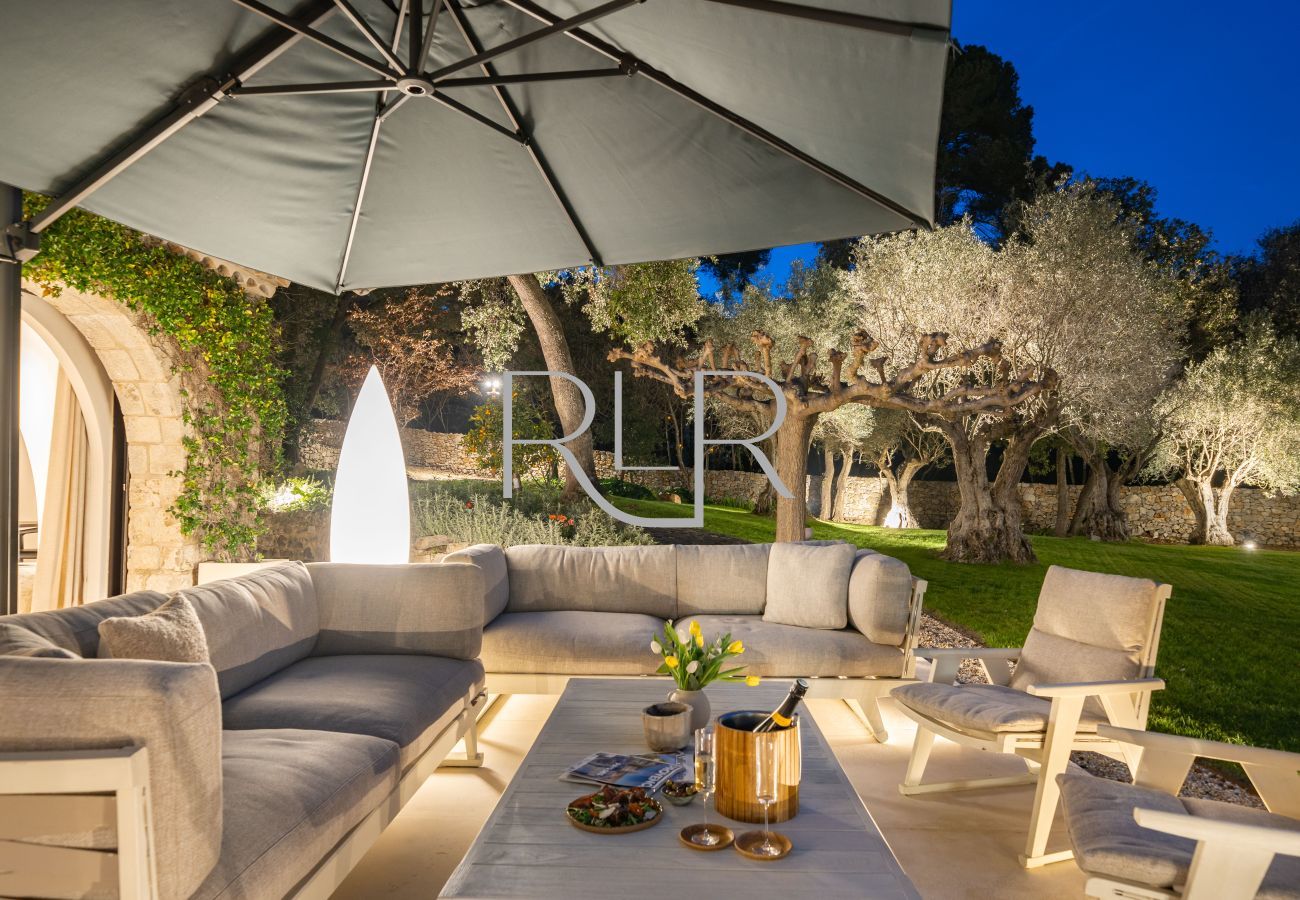 Villa in Cannes - Villa Paradis