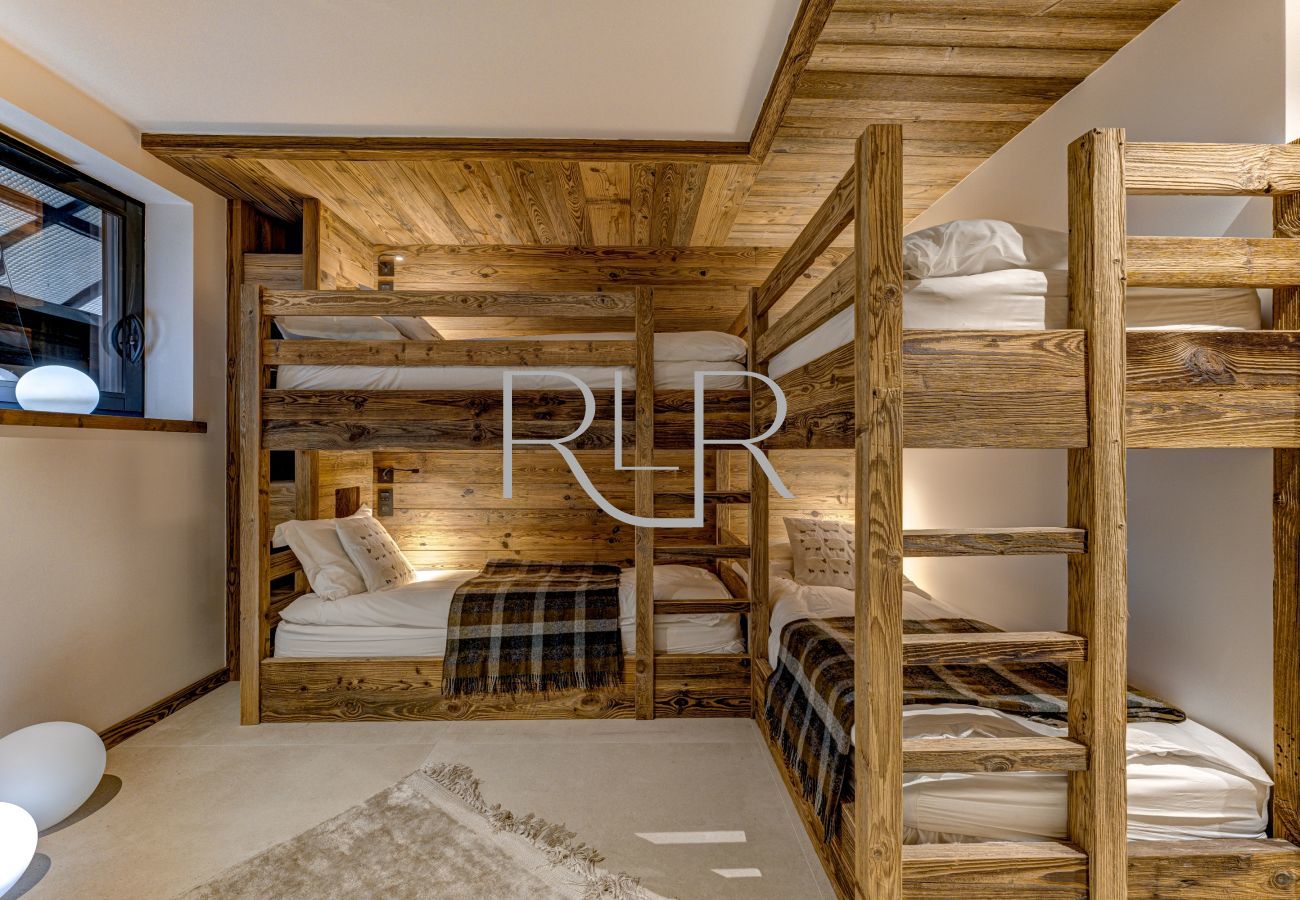 Chalet les Côtés du Lavancher has high-end finishes throughout.