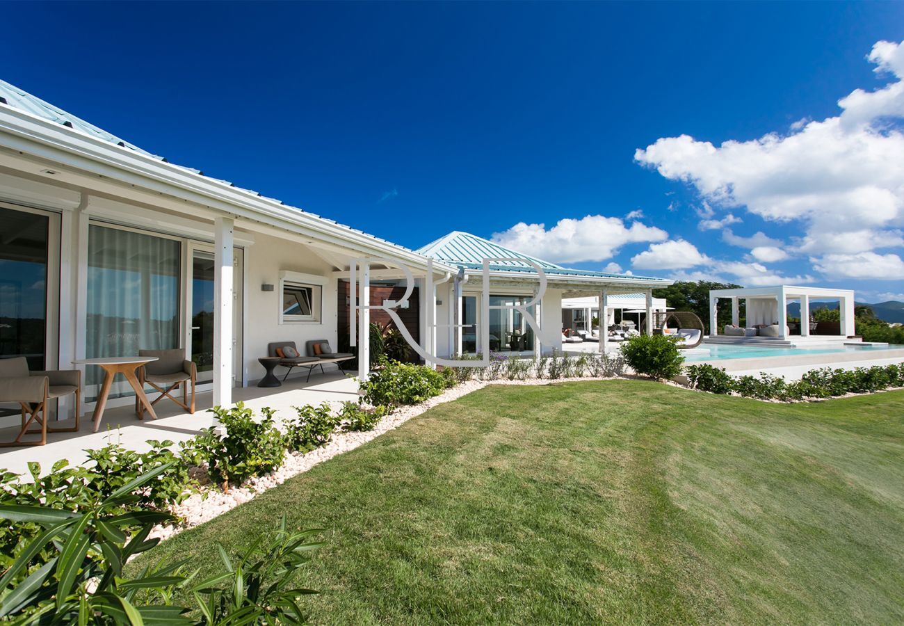 Villa in Lowlands - Villa Layla