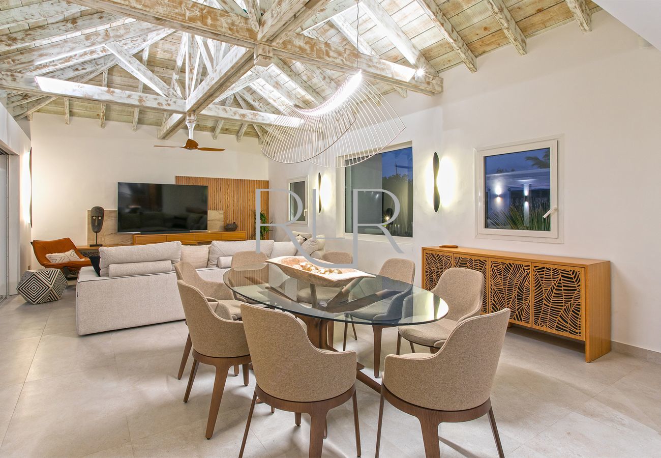 Villa in Lowlands - Villa Layla