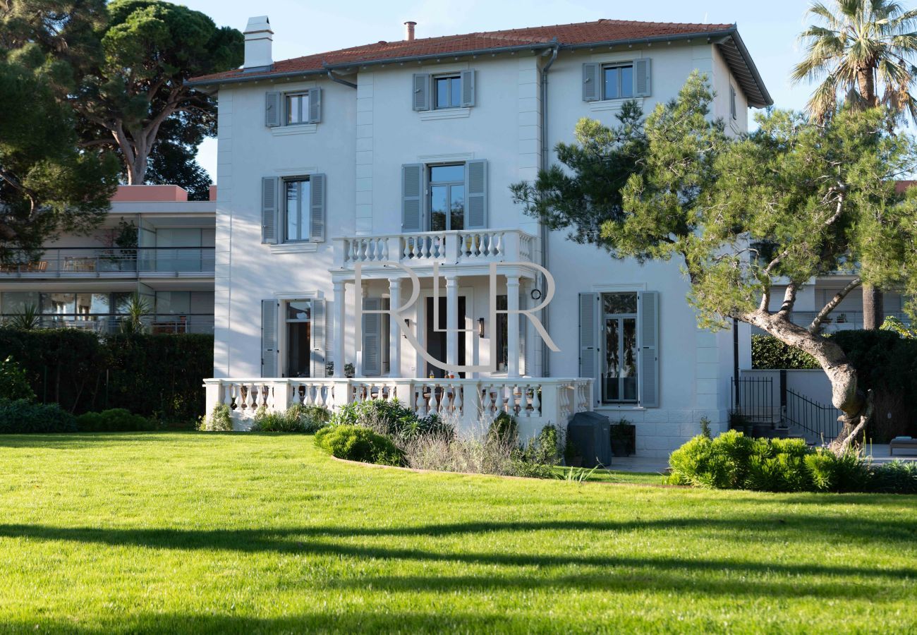 Villa in Antibes - Villa Heidi