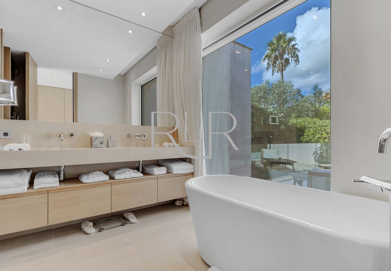 Villa in Saint-Tropez - Villa Seabreeze