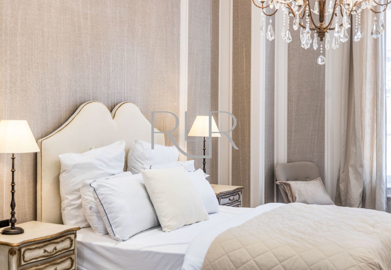 Villa in Antibes - Villa Shoreline