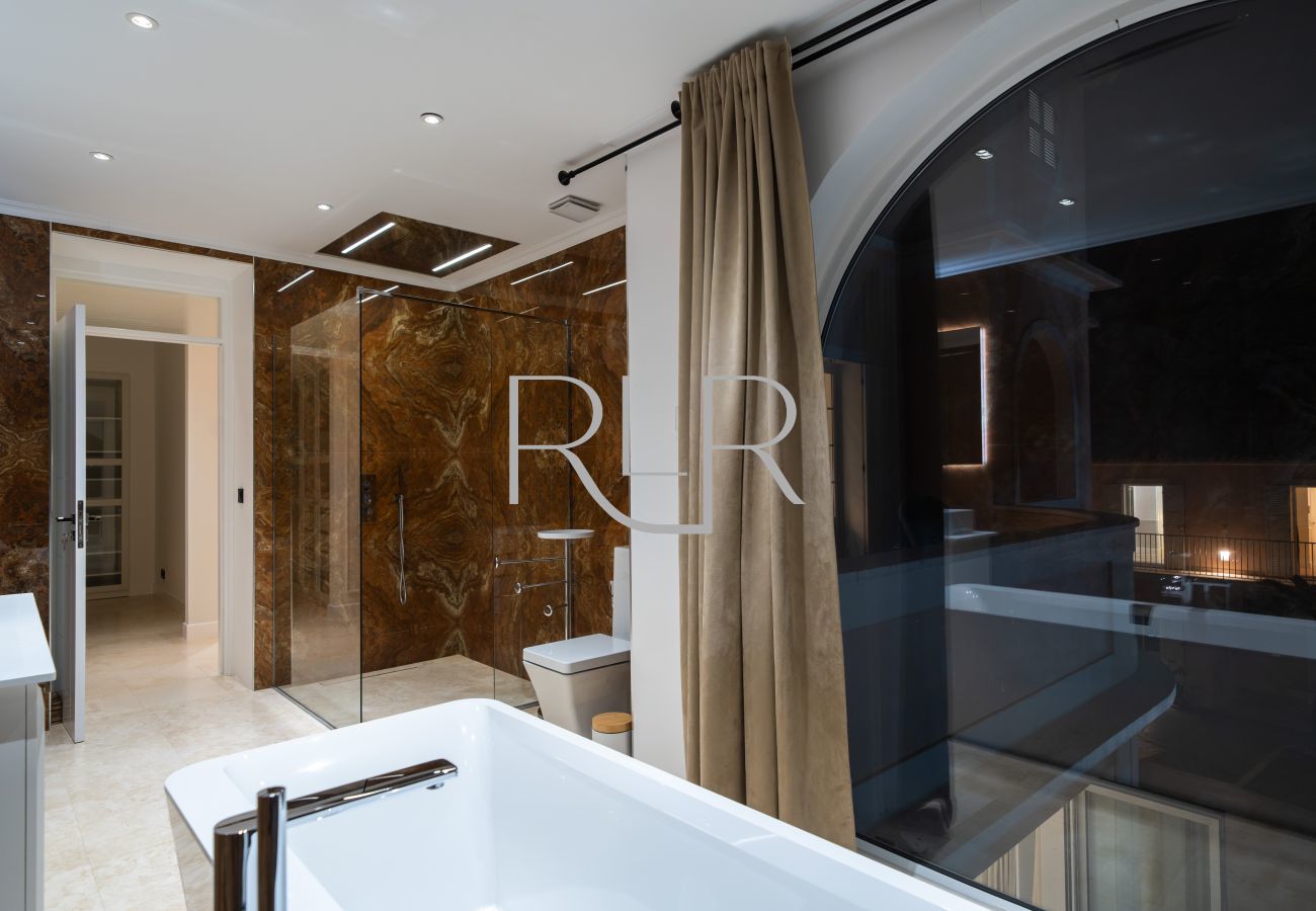 Villa in Antibes - Villa Shoreline