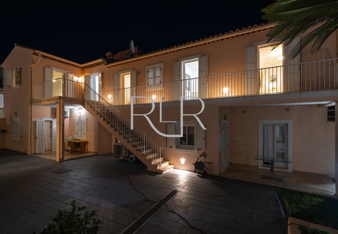 Villa in Antibes - Villa Shoreline