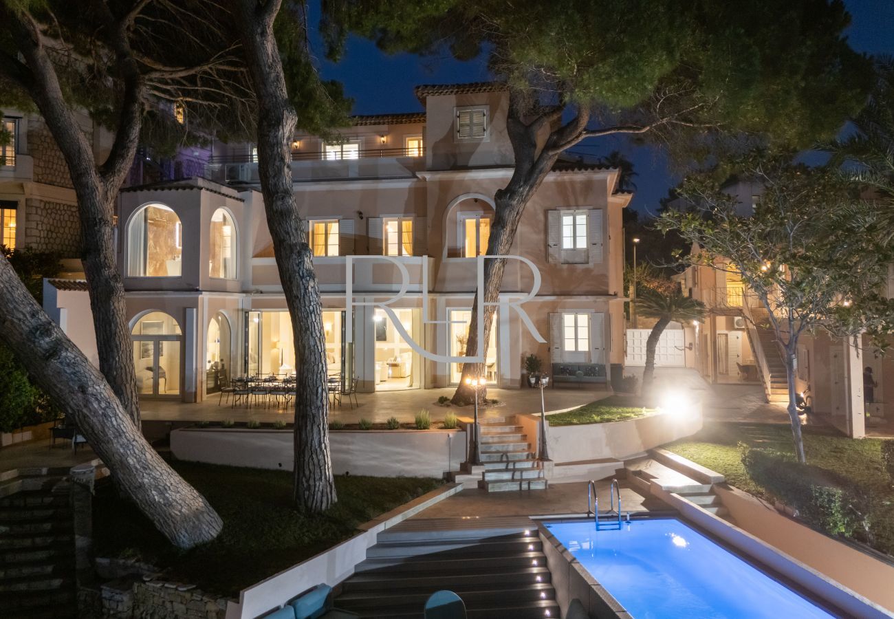 Villa in Antibes - Villa Shoreline