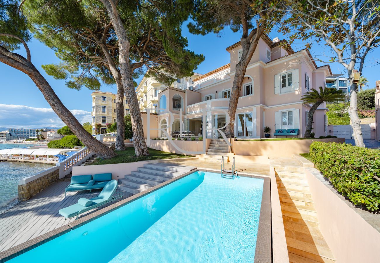 Villa in Antibes - Villa Shoreline