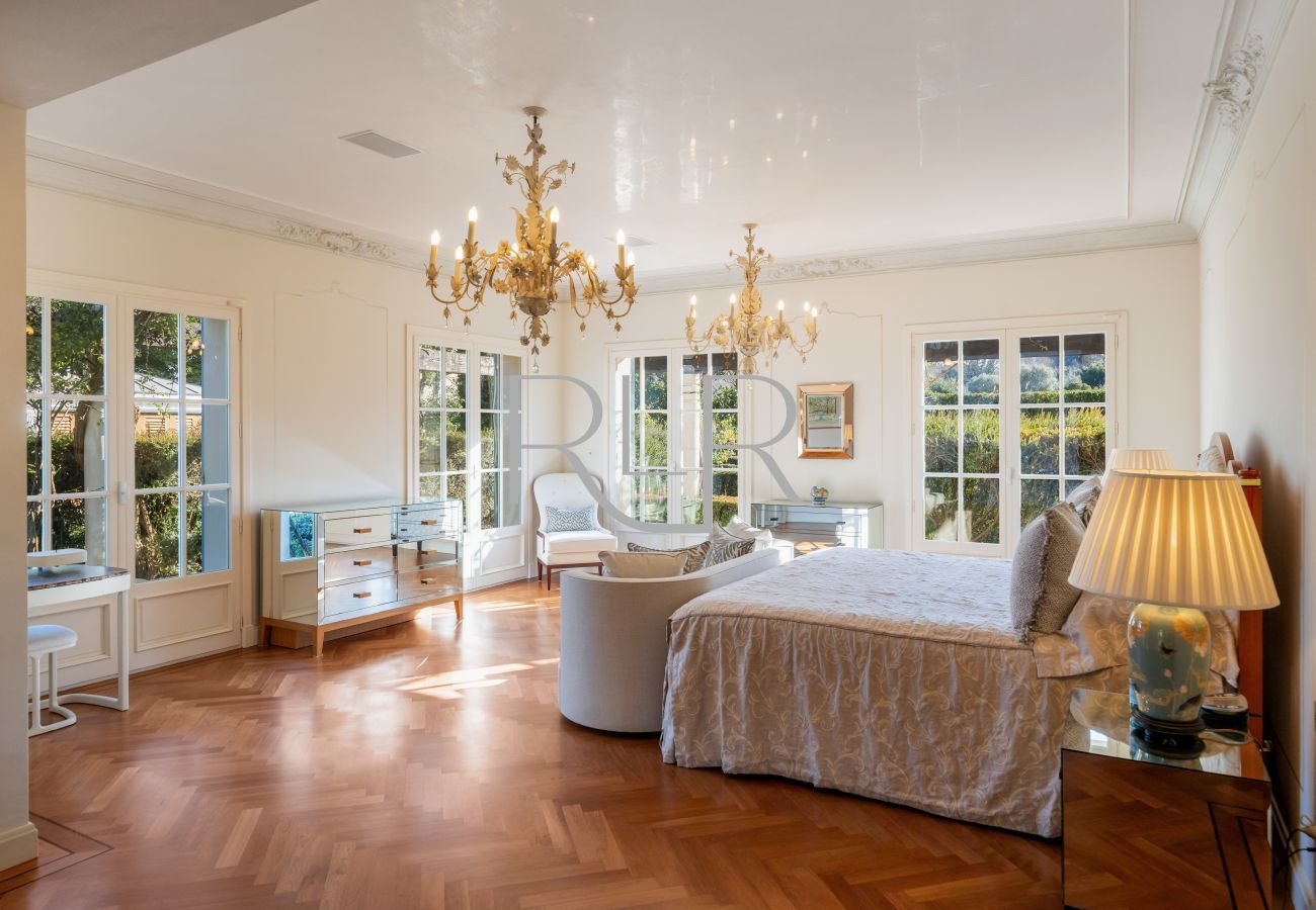 Villa in Antibes - Villa Bahia