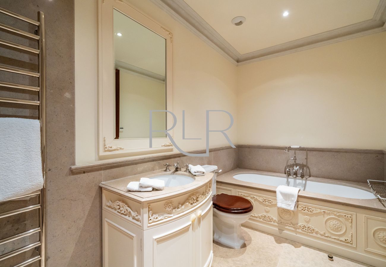 Villa in Antibes - Villa Bahia