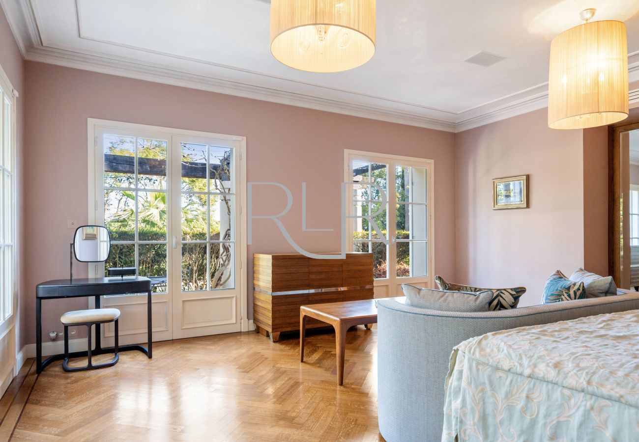 Villa in Antibes - Villa Bahia