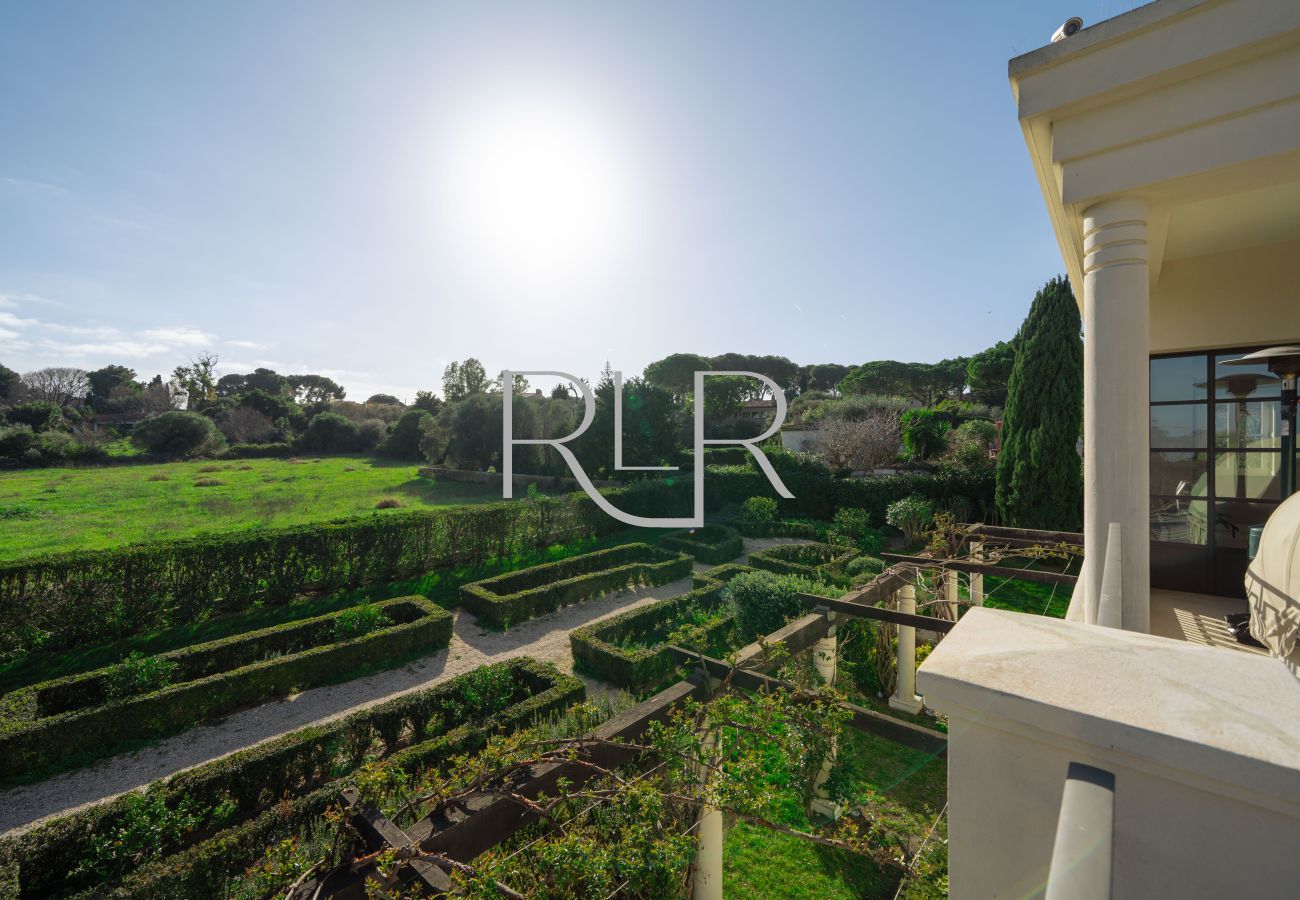 Villa in Antibes - Villa Bahia