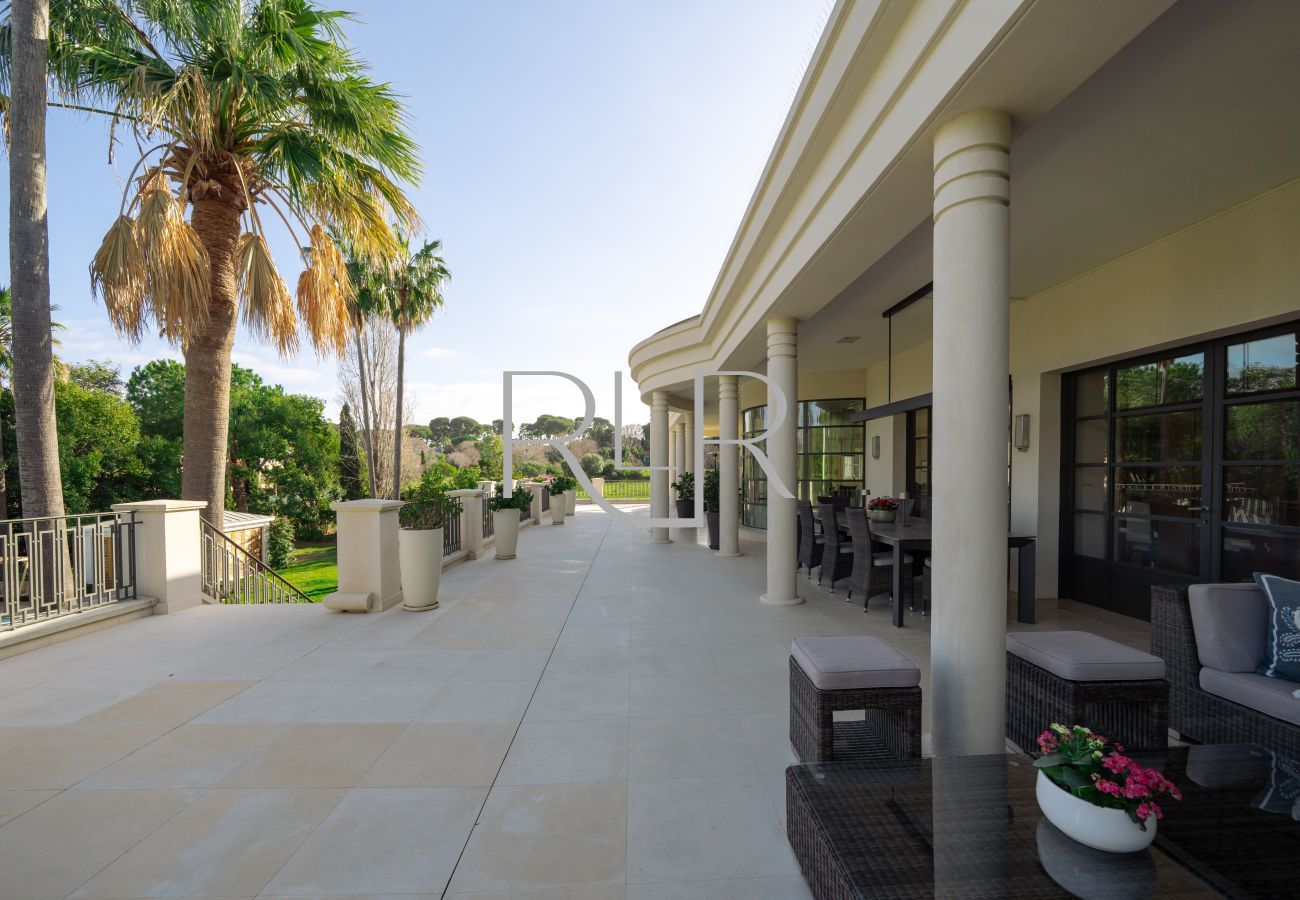 Villa in Antibes - Villa Bahia